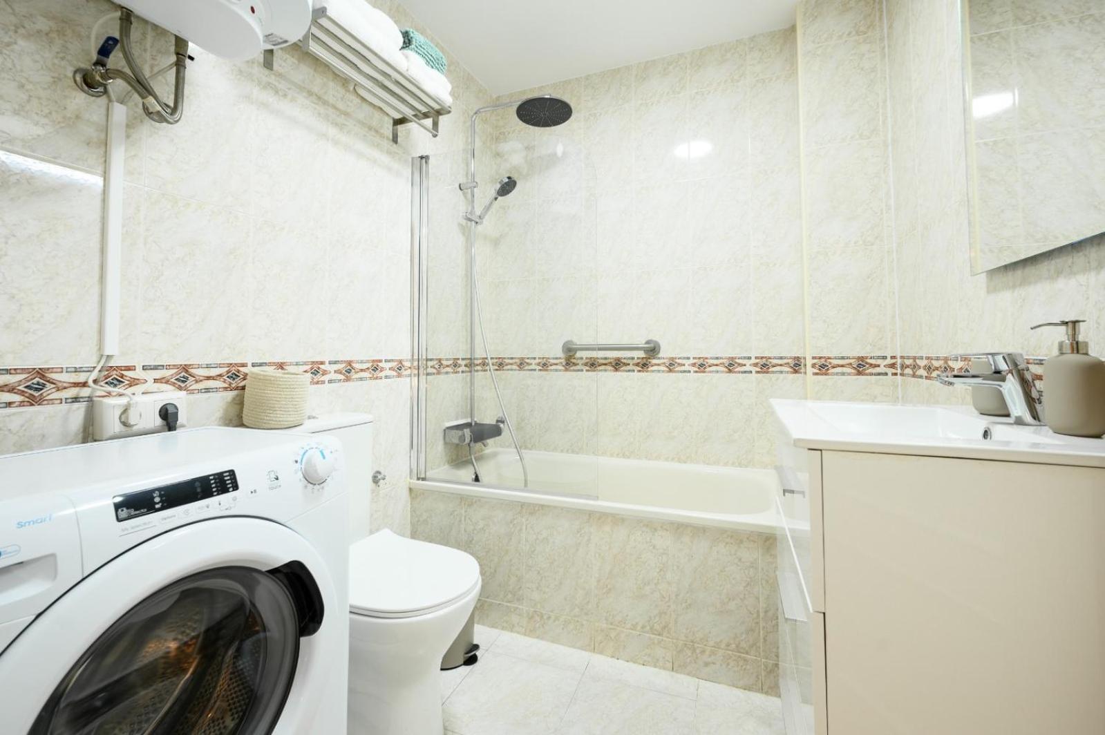 Cano Penthouse, Terrace & 2 Min To The By 10tosea Apartment