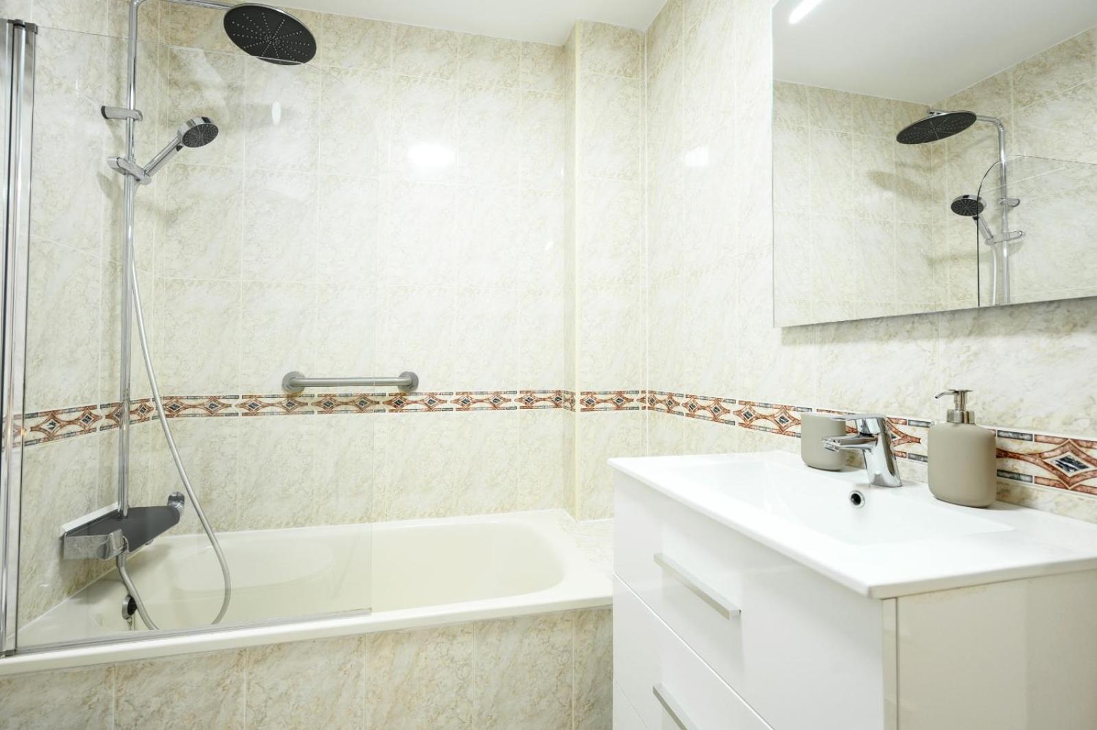 Apartamento Cano Penthouse, Terrace & 2 Min To The By 10tosea
